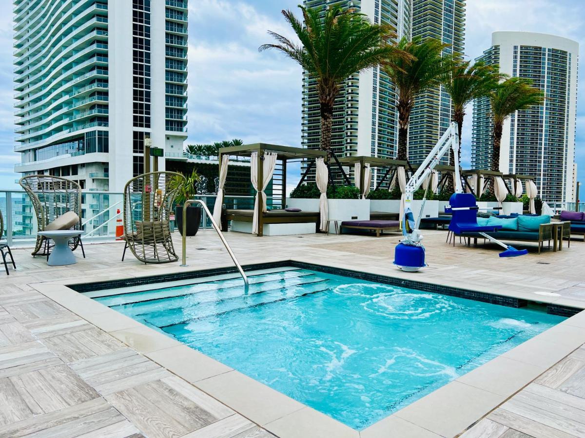 Hyde Beach House - Millionaire 2 Bd 2 Ba Apt, Direct Ocean View, 5 Min Walk To Ocean Hollywood Exteriér fotografie